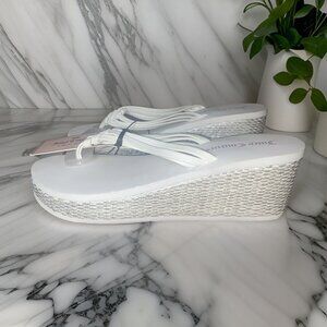 Juicy Couture White Sandals Wedges Size M (7-8)